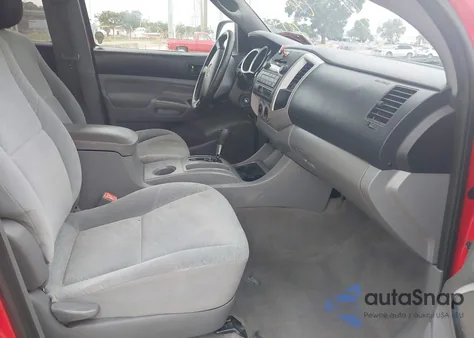 2008 Toyota Tacoma Prerunner V6 z USA, uszkodzony, nr VIN 3TMJU62N08M069848